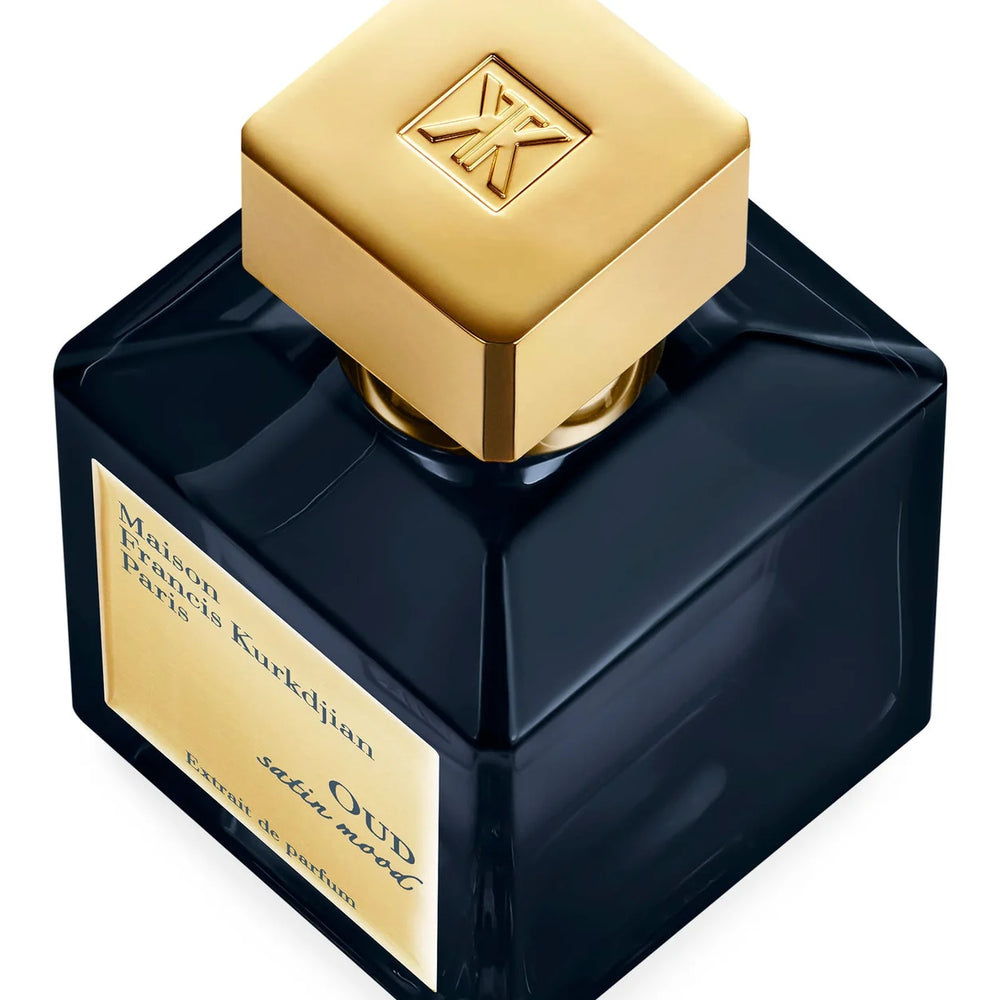 Oud Satin Mood Extrait gold cap detail