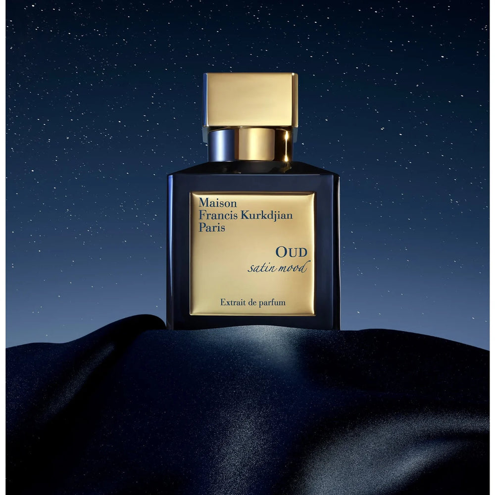 Oud Satin Mood Extrait on dark satin